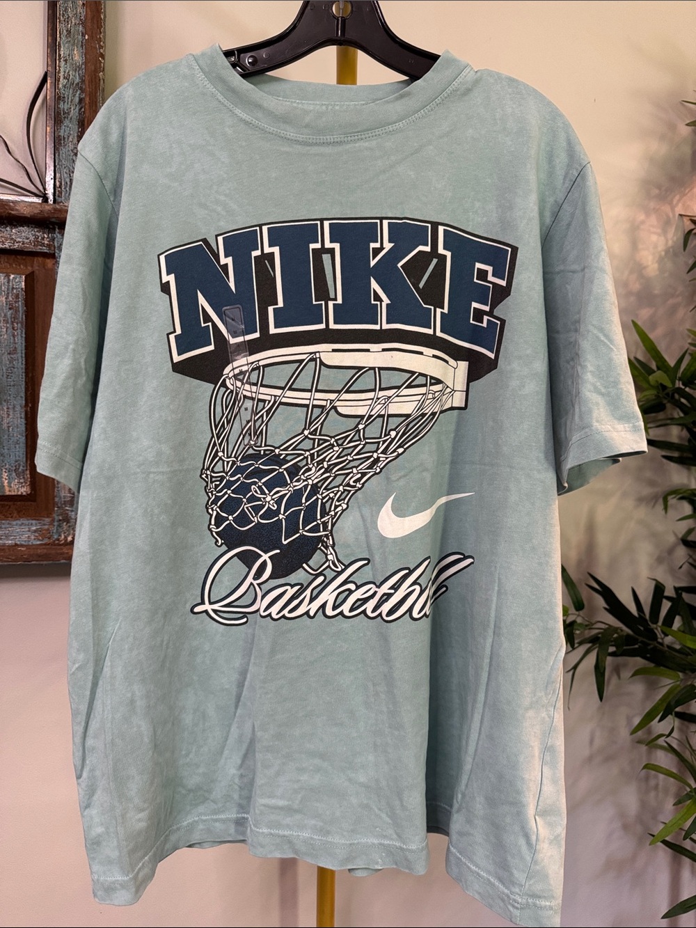 Nike loose fit Mint Green Basketball Graphic Tee with Navy Print NWOT M